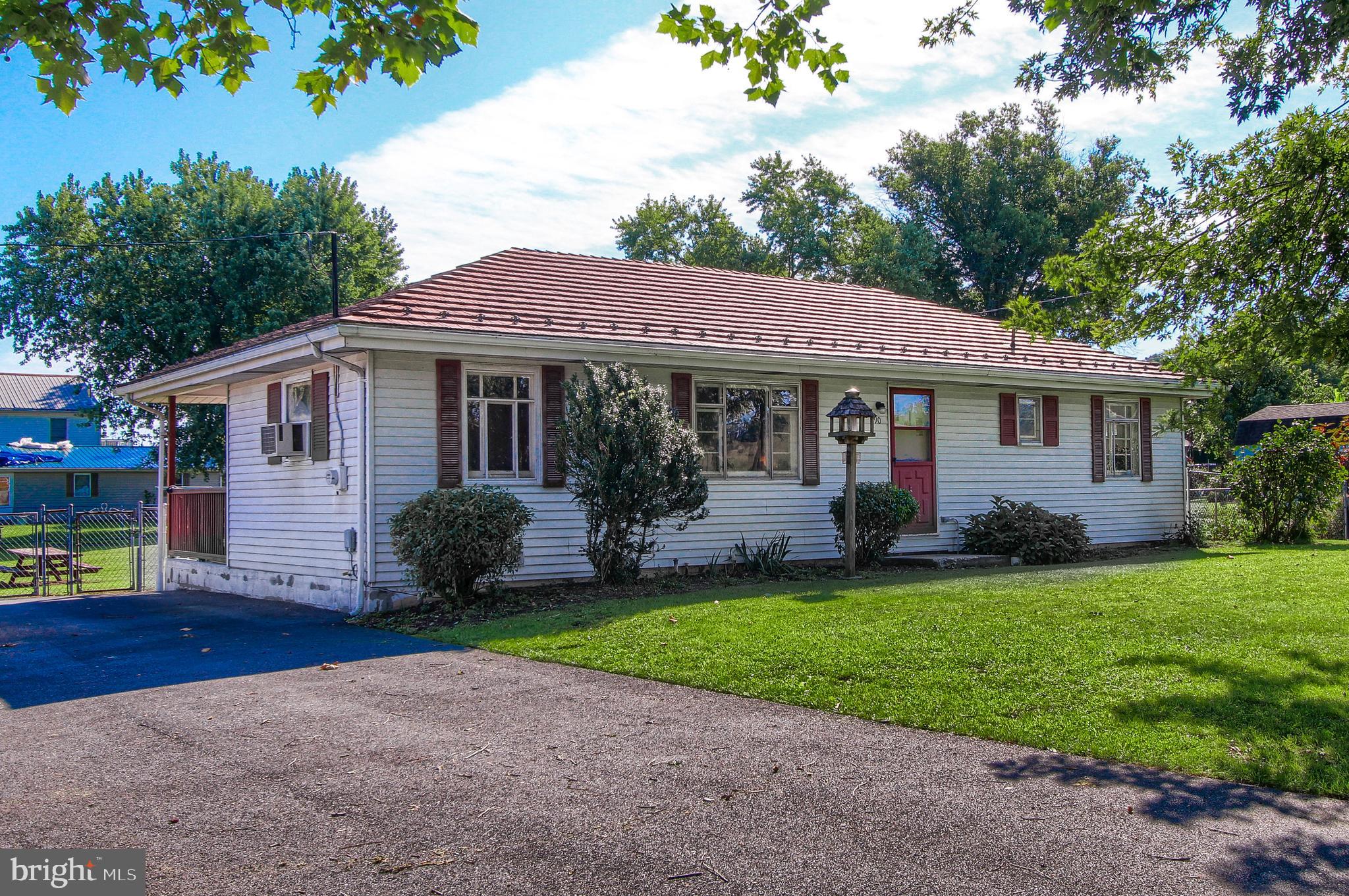 990 Hershey Road Elizabethtown, PA 17022 - Photo 9 of 25 Gallery Image 9