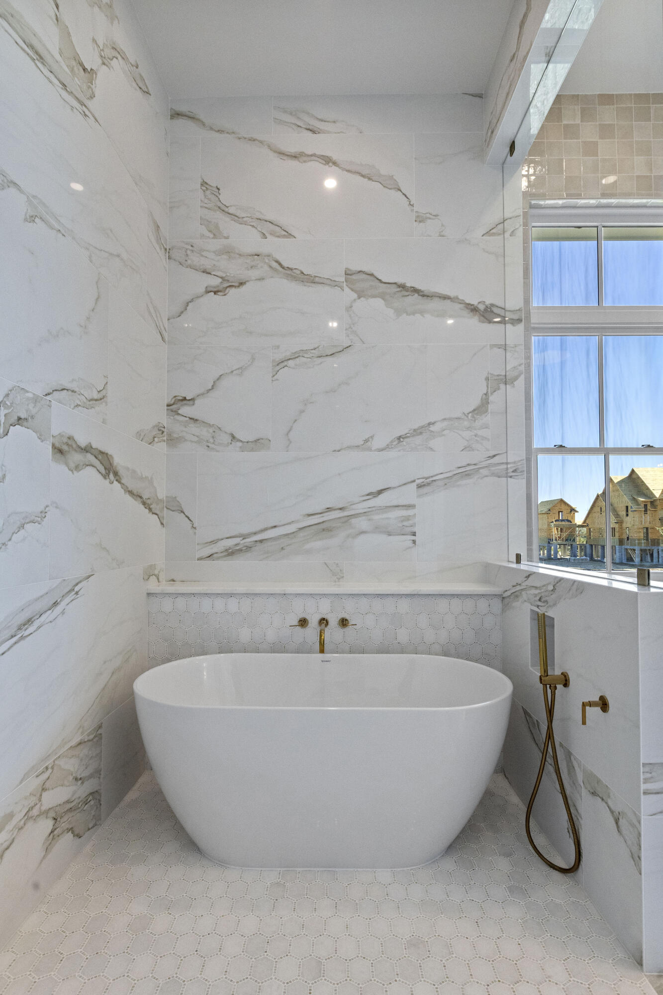 925 Fish Camp Road Charleston, SC 29492 - Photo 27 of 67 925FishCampRd-CasaVerdeMediaLLC37