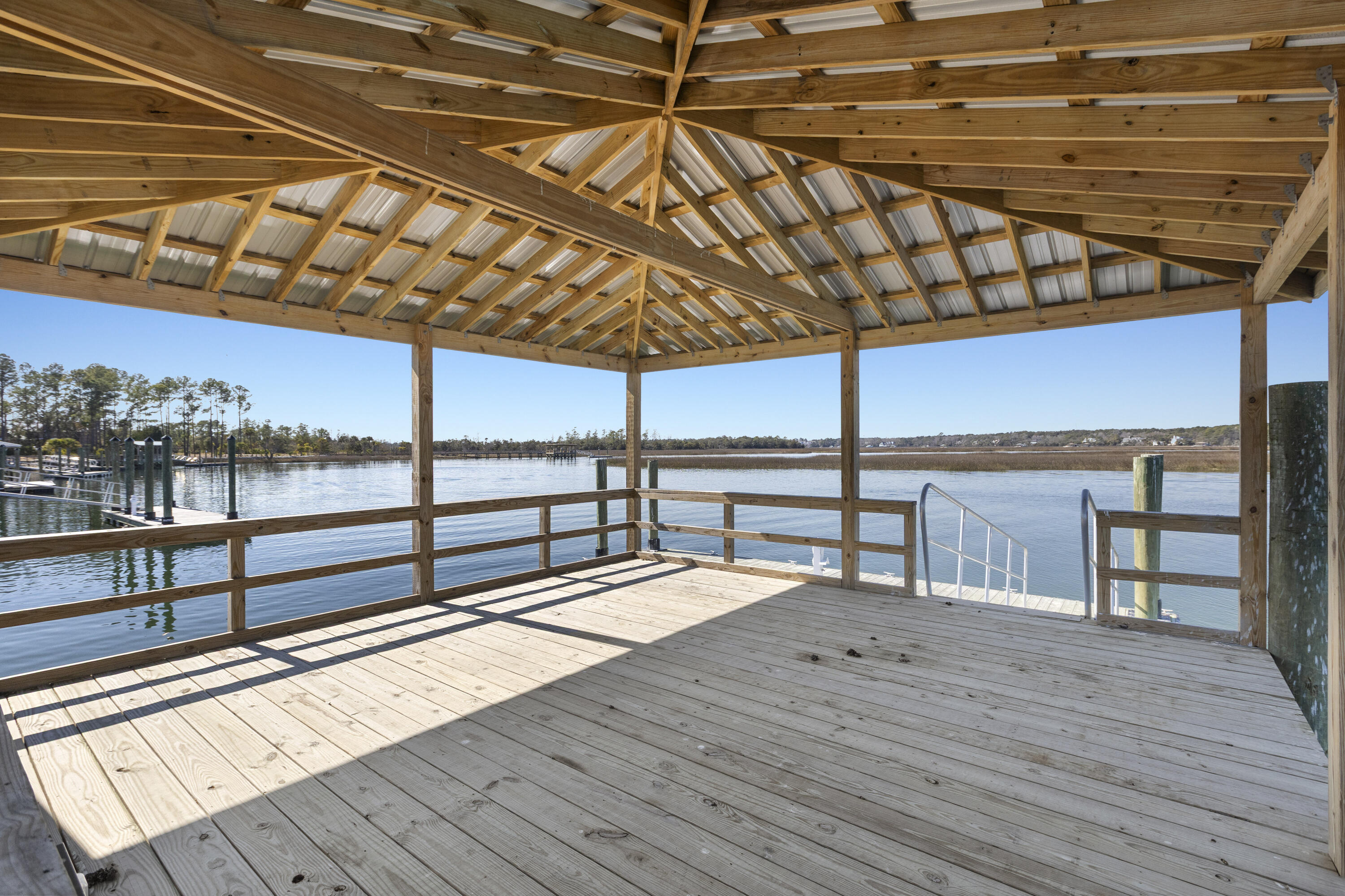 925 Fish Camp Road Charleston, SC 29492 - Photo 62 of 67 925 Fish Camp Waterfront Retreat