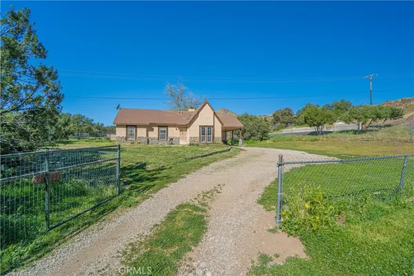 $1,025,000 | 11424 Frascati Street, Agua Dulce, CA 91390