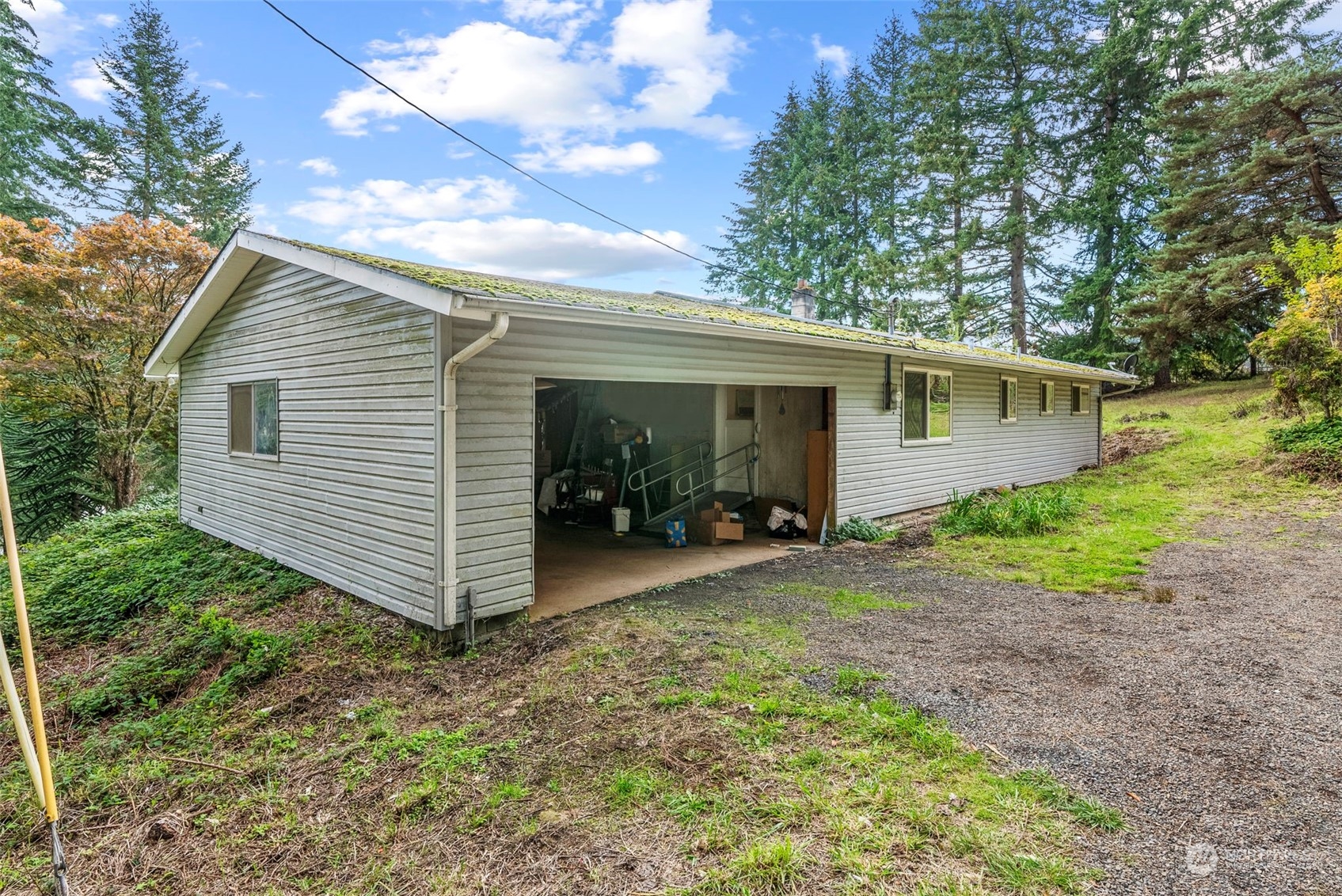 1902 Rose Valley Road Kelso, WA 98626 - Photo 3 of 24 Gallery Image 3