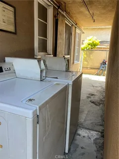 $1,550 | 5253 1/2 Denny Avenue, North Hollywood, CA 91601