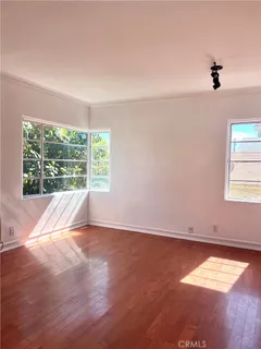 $1,550 | 5253 1/2 Denny Avenue, North Hollywood, CA 91601