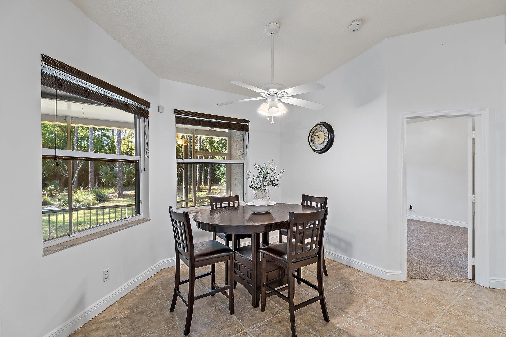 9608 Mockingbird Trail Jupiter, FL 33478 - Photo 25 of 49 KItchen dining