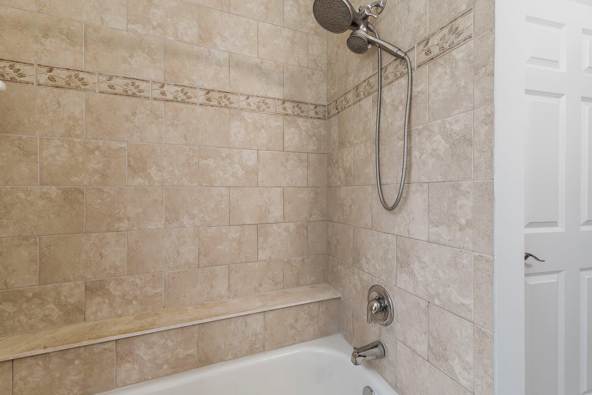 9608 Mockingbird Trail Jupiter, FL 33478 - Photo 34 of 49 Guest bath