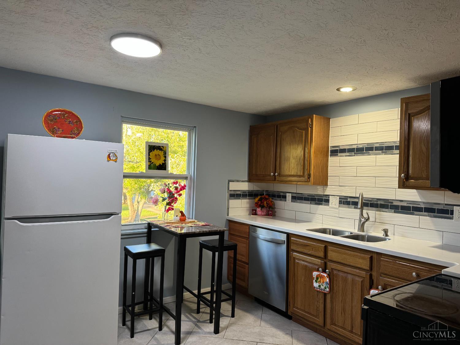 1863 West Kemper Road Forest Park, OH 45240 - Photo 10 of 42