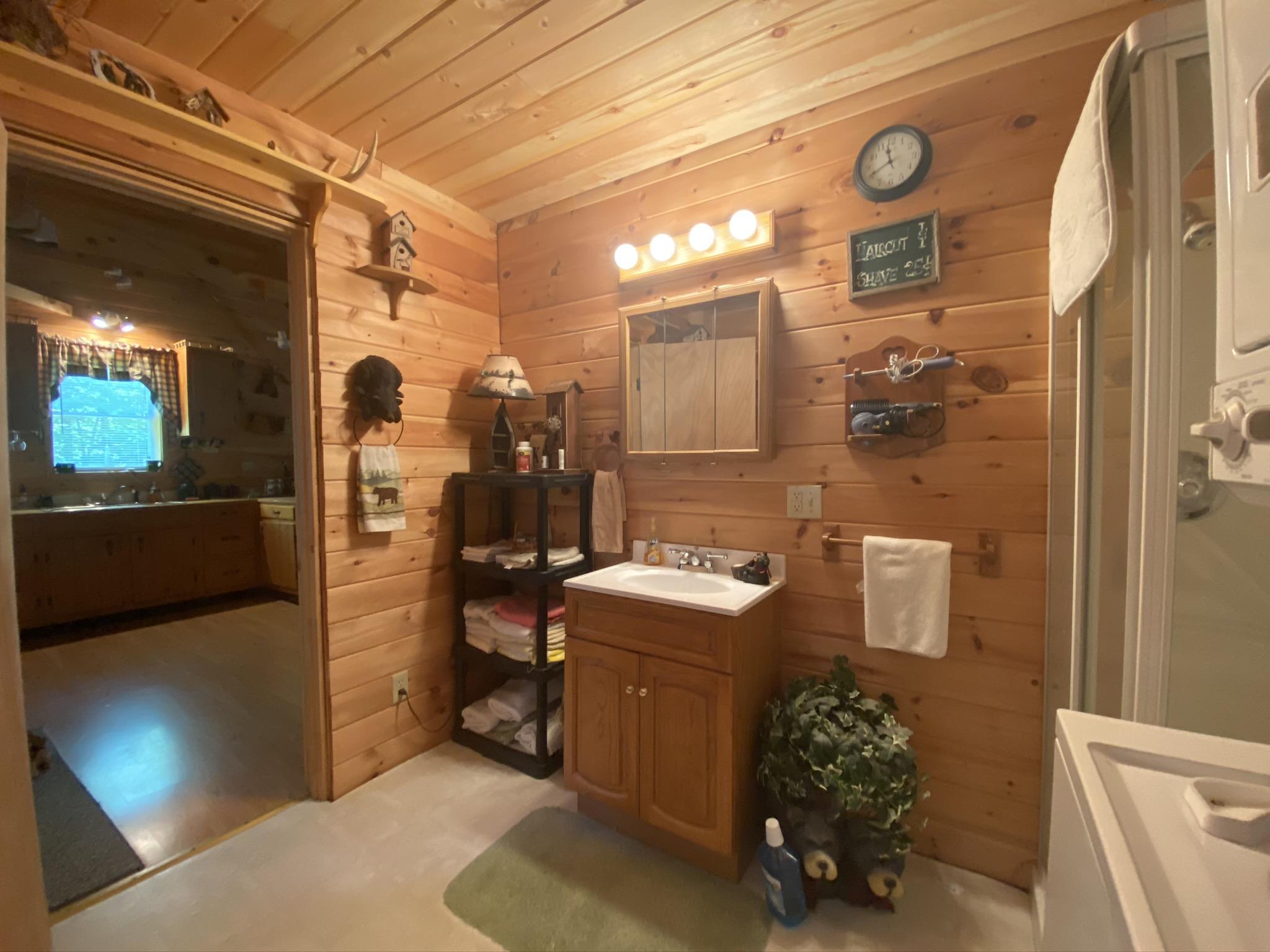 561 Lakeview Road Springfield, ME 04487 - Photo 34 of 39 IMG_3218