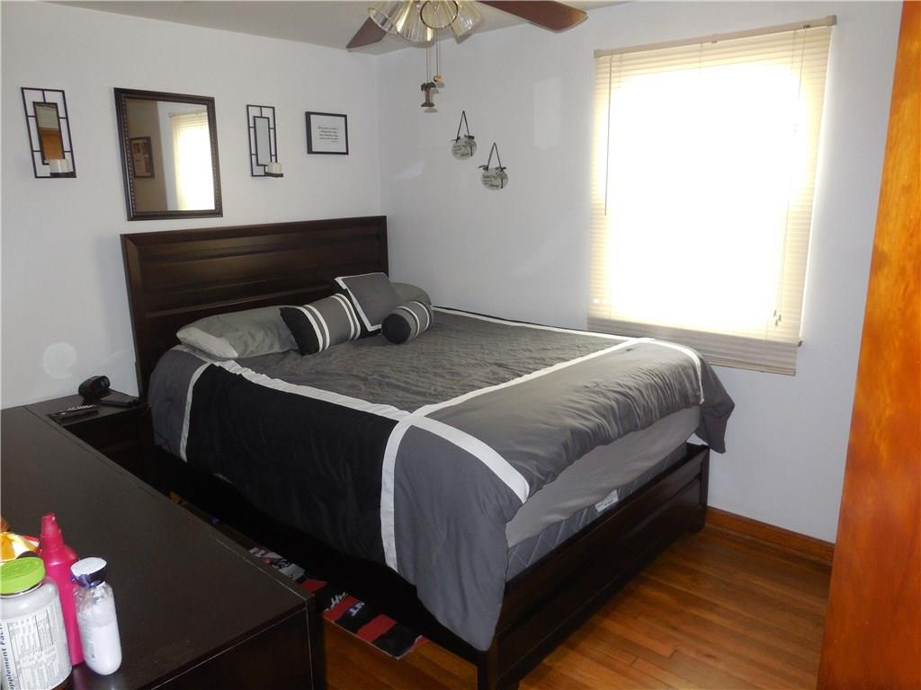 737 Mary Street McKees Rocks, PA 15136 - Photo 5 of 16