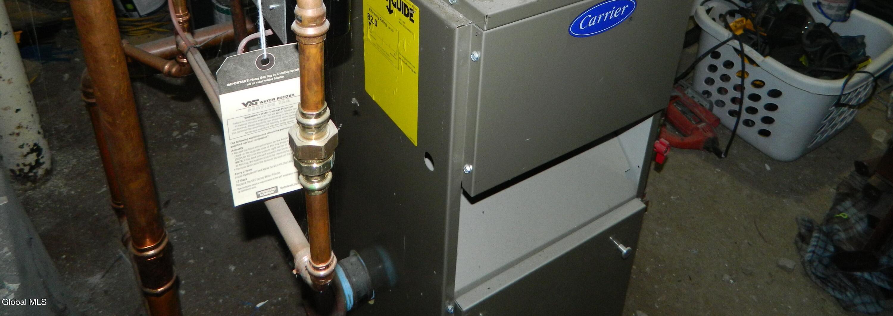 1355 Dewitt Street Schenectady, NY 12303 - Photo 79 of 88 NEWER Carrier® BOILER