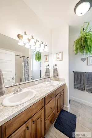 $435,000 | 2230 Roy Drive, Idaho Falls, ID 83401