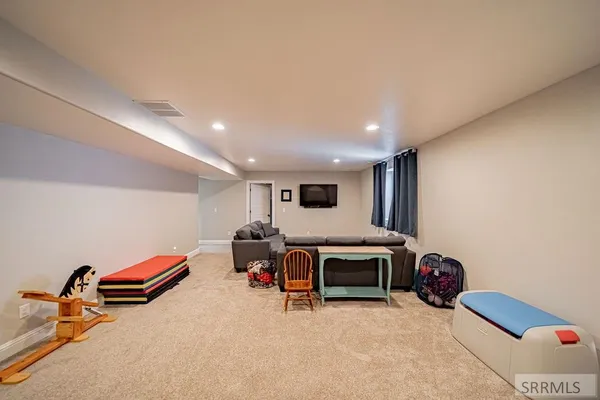 $435,000 | 2230 Roy Drive, Idaho Falls, ID 83401