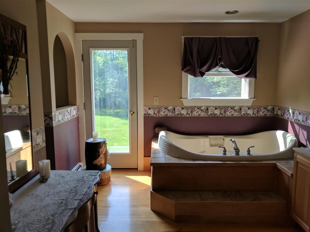 19 Reynolds Road Grand Isle, VT 05458 - Photo 18 of 38 Gallery Image 18