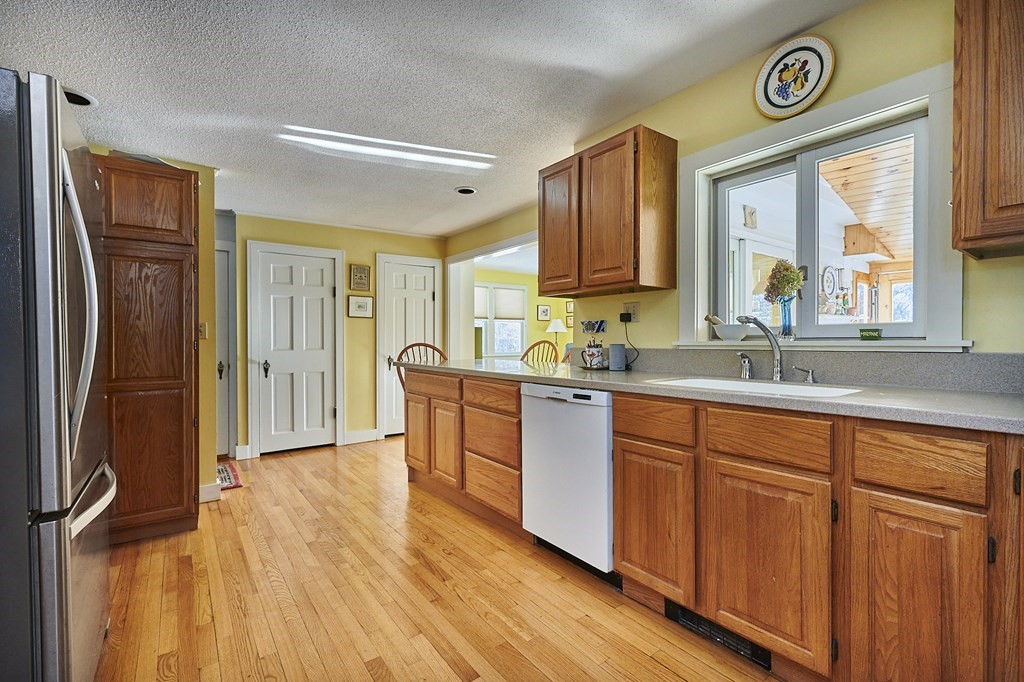 23 N Road Westhampton, MA 01027 - Photo 8 of 35
