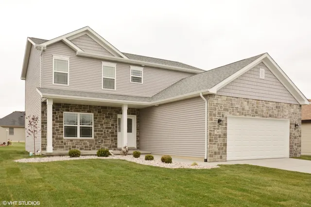 $439,900 | 1375 East 77th Place, Merrillville, IN 46410