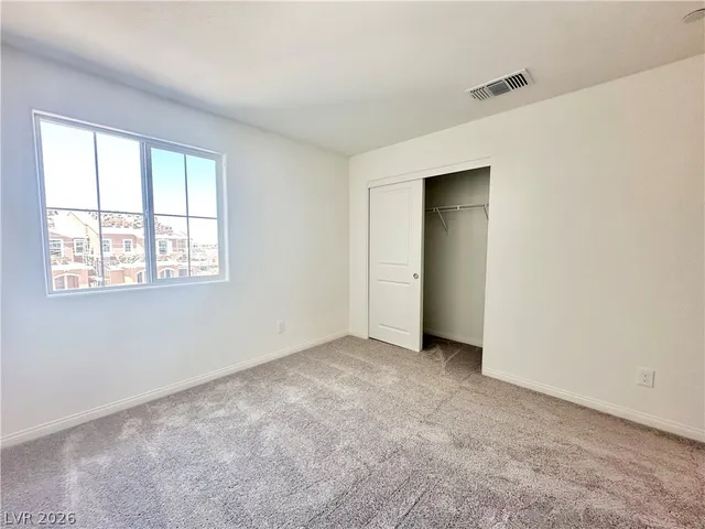 $2,100 | 2121 Tricase Street, Henderson, NV 89044