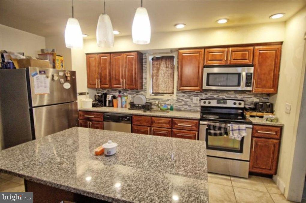 520 Middle Road Hammonton, NJ 08037 - Photo 3 of 4