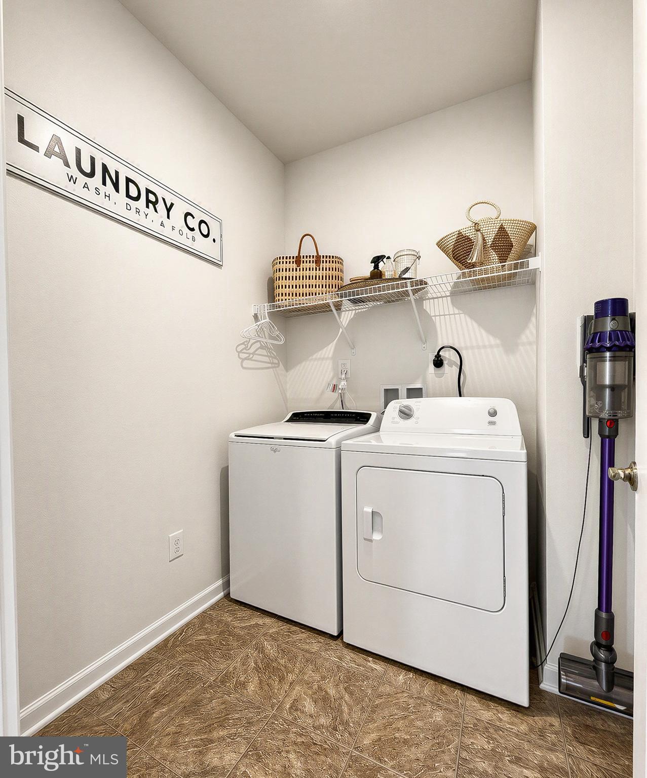 43889 Tallwood Road California, MD 20619 - Photo 49 of 63 Laundry mudroom