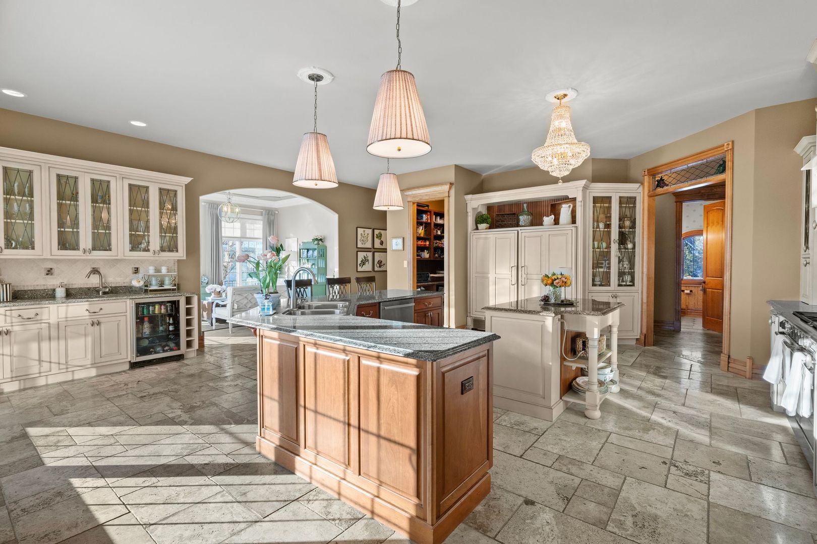 109 Singletree Road Orland Park, IL 60467 - Photo 22 of 66 a view of a kitchen with granite countertop a counter top space appliances and cabinets