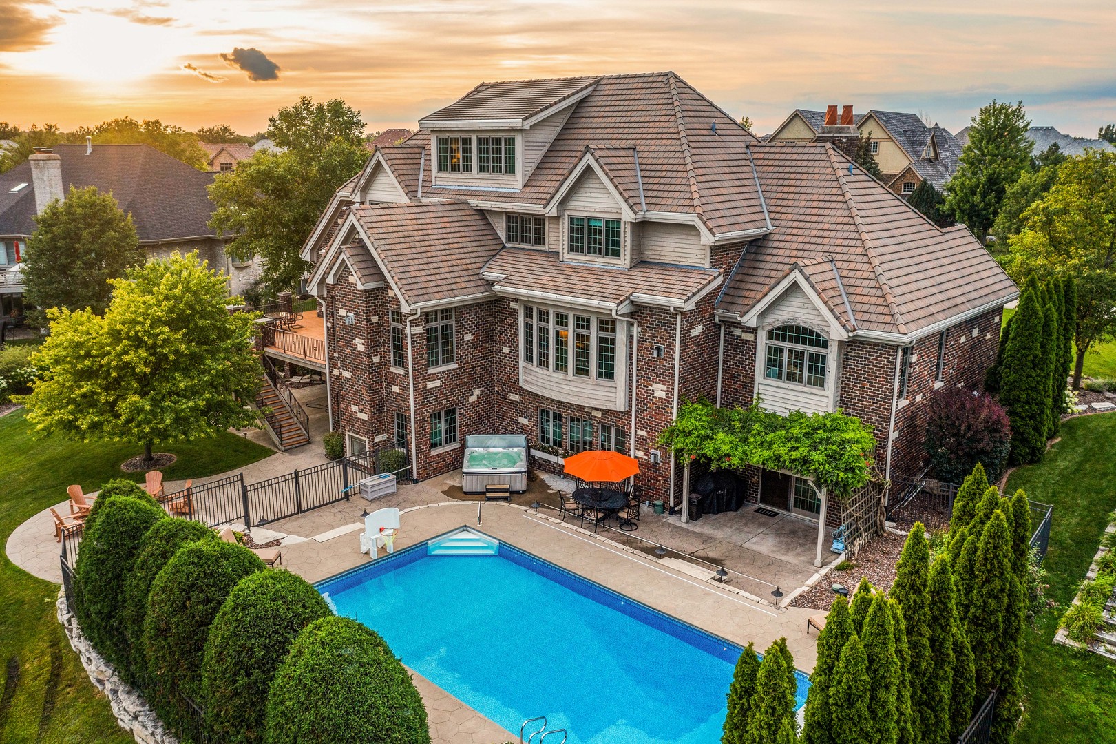109 Singletree Road Orland Park, IL 60467 - Photo 54 of 66 an aerial view of a house with swimming pool garden and patio