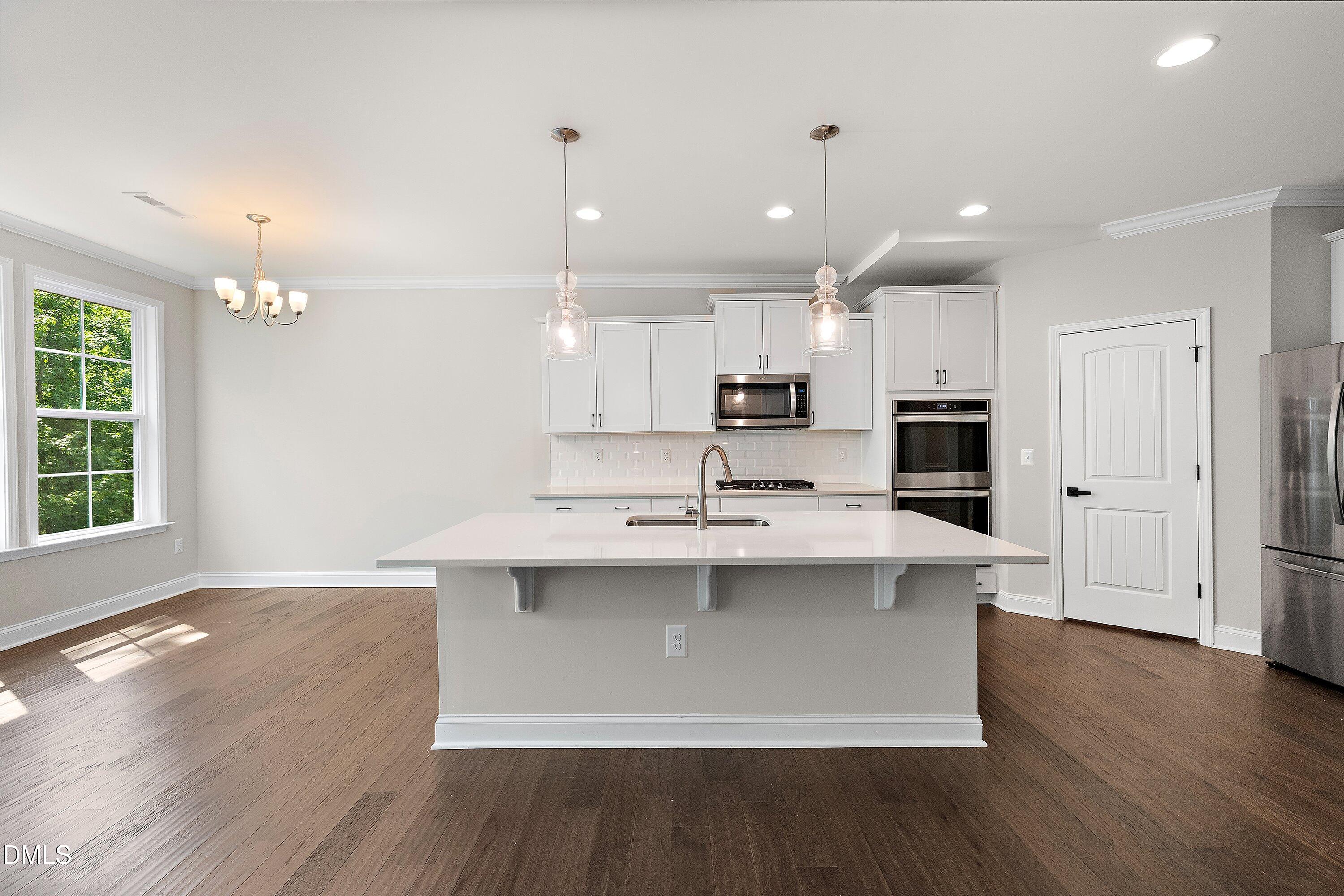 226 Kentigern Drive Raleigh, NC 27606 - Photo 11 of 60 13-226 Kentigern_6494
