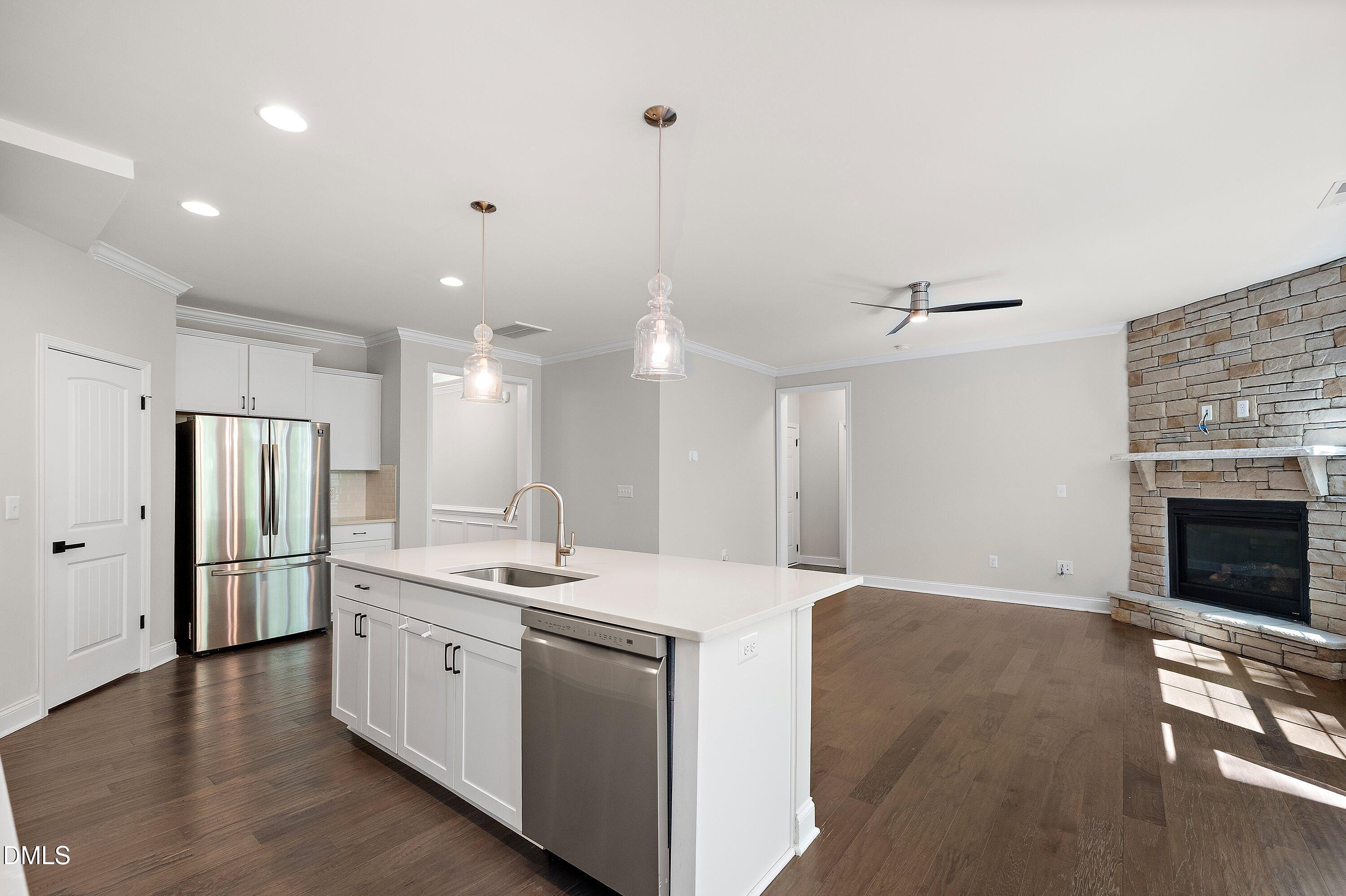 226 Kentigern Drive Raleigh, NC 27606 - Photo 15 of 60 17-226 Kentigern_6514
