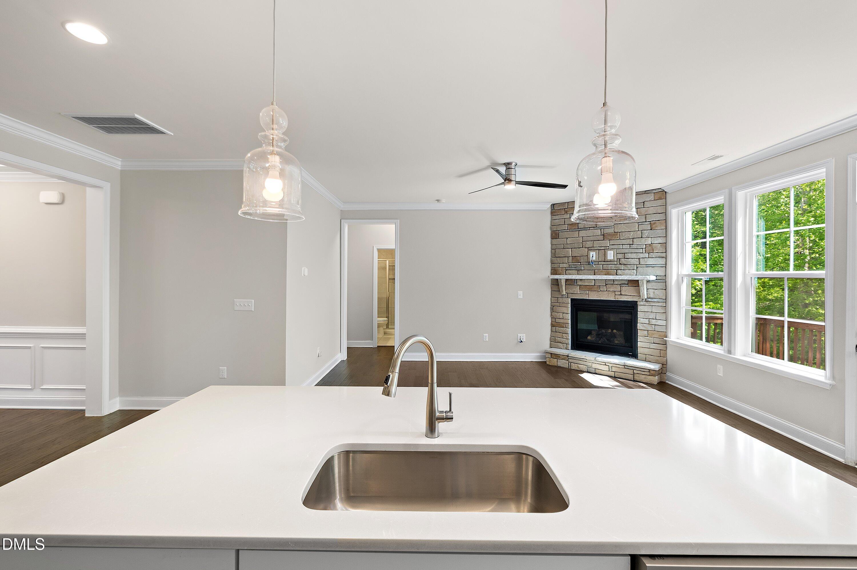 226 Kentigern Drive Raleigh, NC 27606 - Photo 18 of 60 20-226 Kentigern_6530