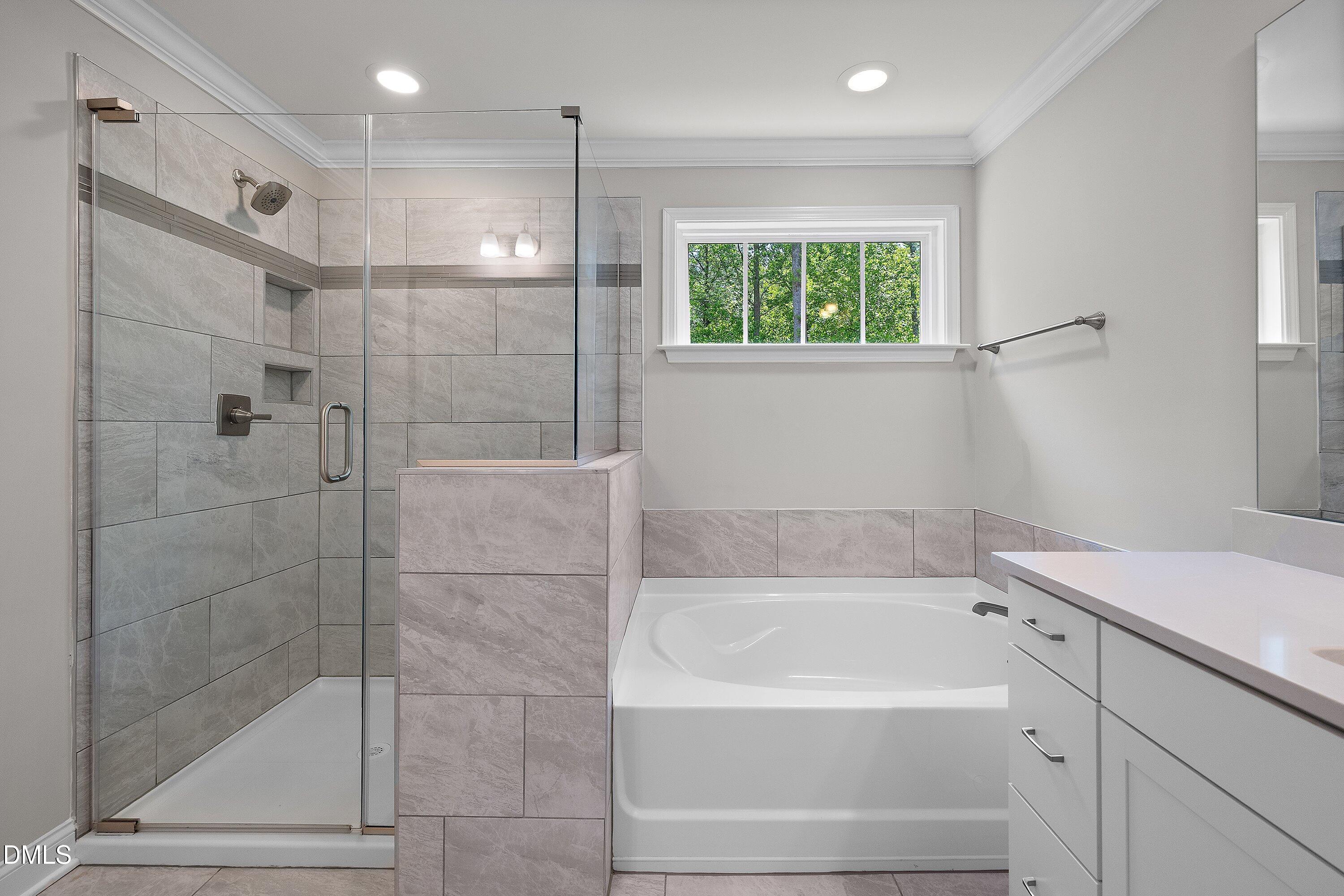 226 Kentigern Drive Raleigh, NC 27606 - Photo 34 of 60 36-226 Kentigern_6610