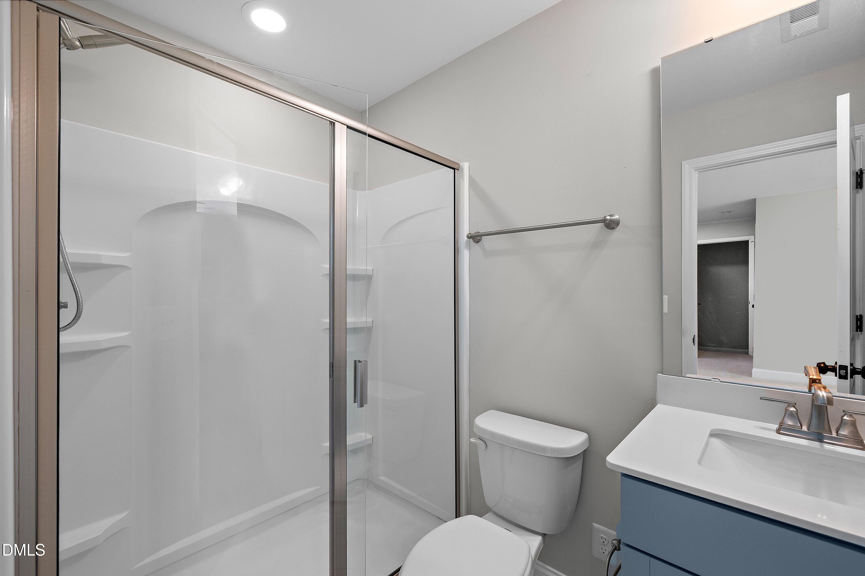 226 Kentigern Drive Raleigh, NC 27606 - Photo 46 of 60 48-226 Kentigern_6674