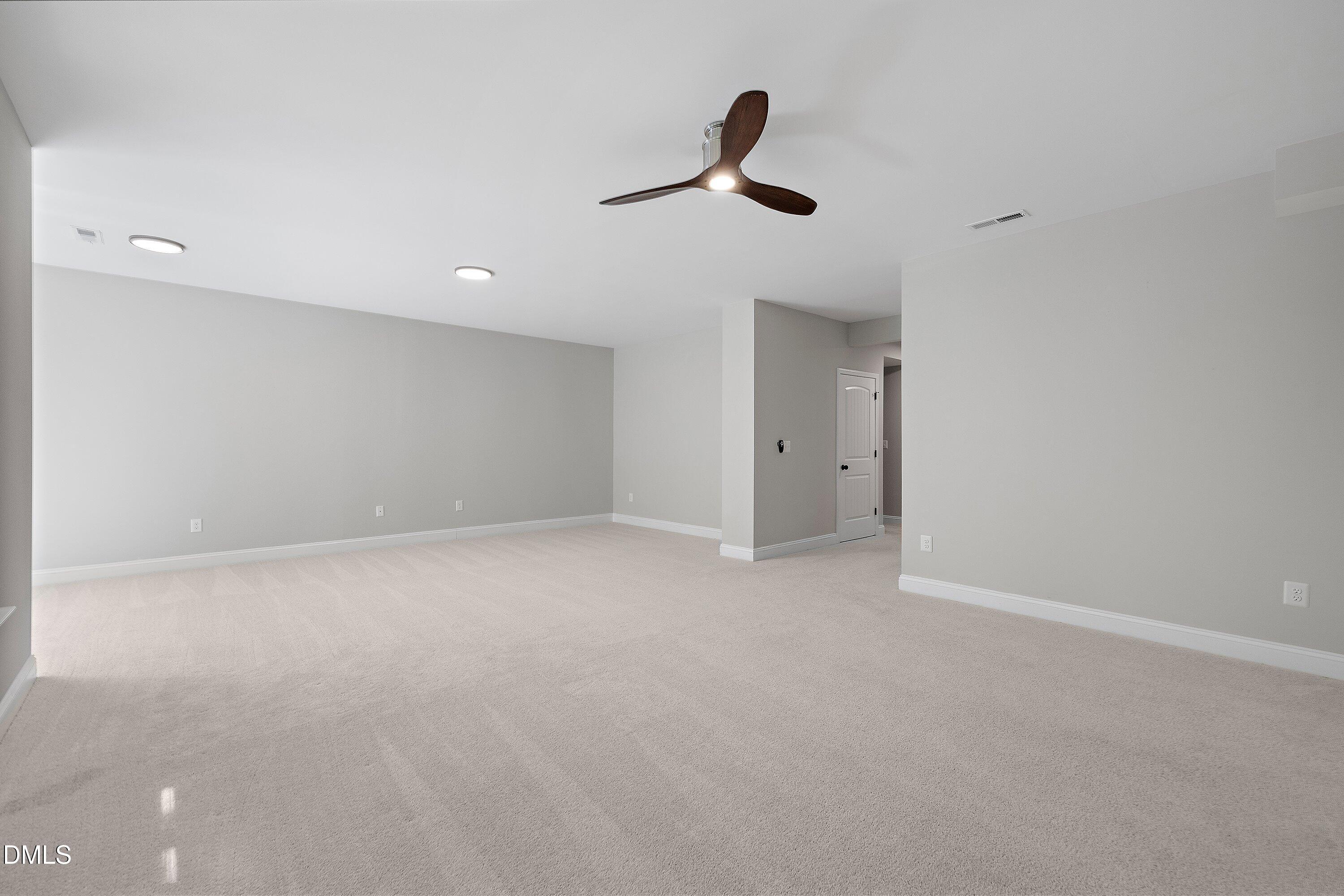 226 Kentigern Drive Raleigh, NC 27606 - Photo 50 of 60 52-226 Kentigern_6694