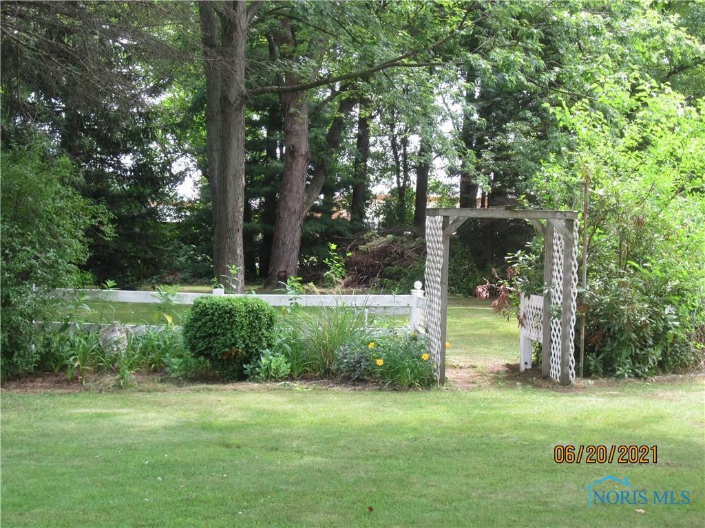 5446 Rowland Road Toledo, OH 43613 - Photo 4 of 30 Gallery Image 4