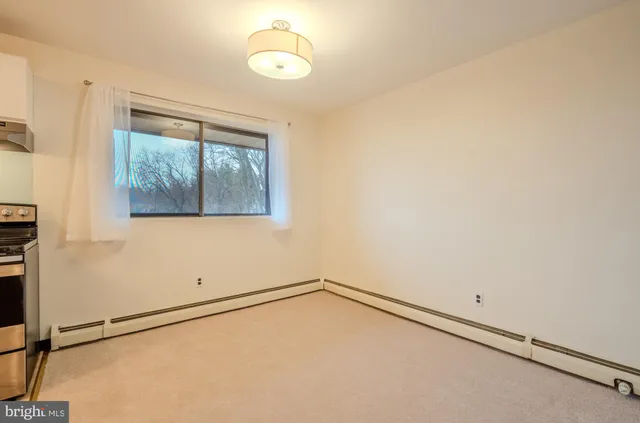 $165,000 | 1016 West Baltimore Pike, Unit C11, Media, PA 19063