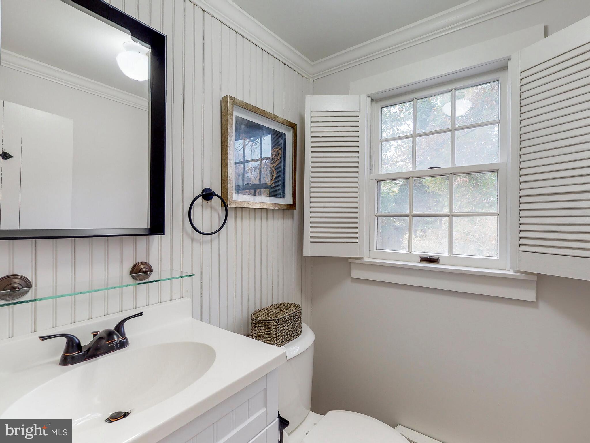 510 Brook Road Towson, MD 21286 - Photo 21 of 52 Half Bath in Family Room off of Kitchen