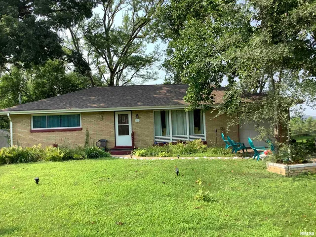 $149,900 | 531 South Barnewolt Drive, Peoria, IL 61604