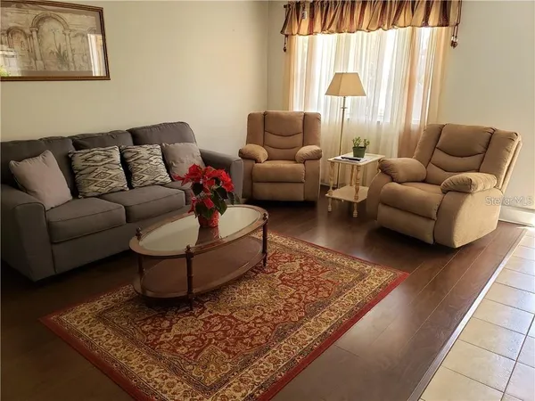 $1,275 | 201 Bedford Trail, Unit F128, Sun City Center, FL 33573