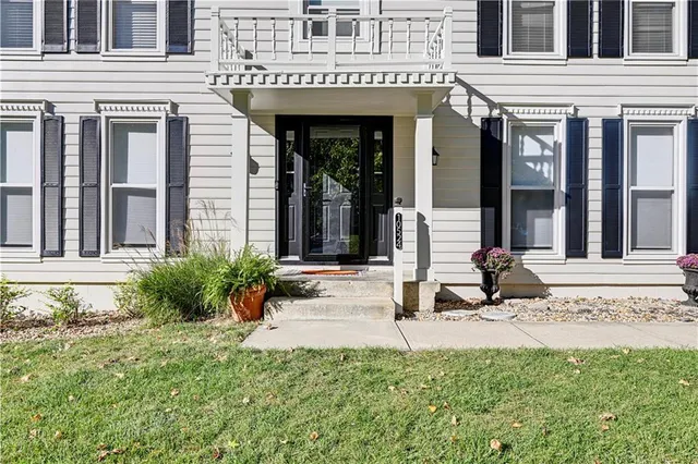 $485,000 | 10524 Reeder Street, Overland Park, KS 66214