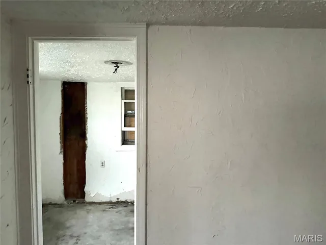 $40,000 | 234 St John Drive, Cahokia, IL 62206