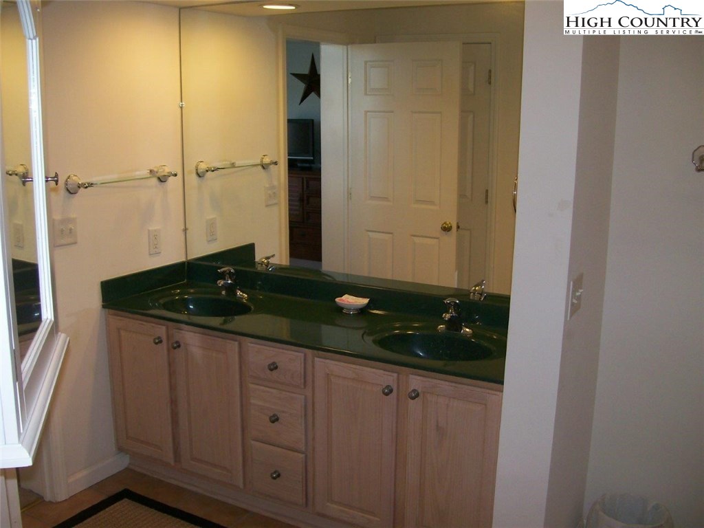 1228 Grandview Drive Extension Boone, NC 28607 - Photo 26 of 41 Gallery Image 26