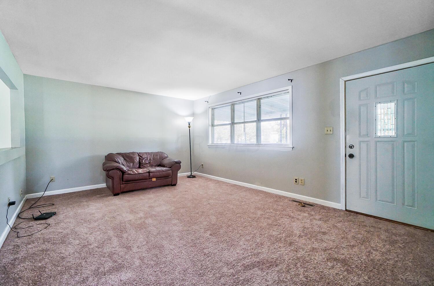1597 South Hamilton Road Columbus, OH 43227 - Photo 7 of 34 50031043-0031_web