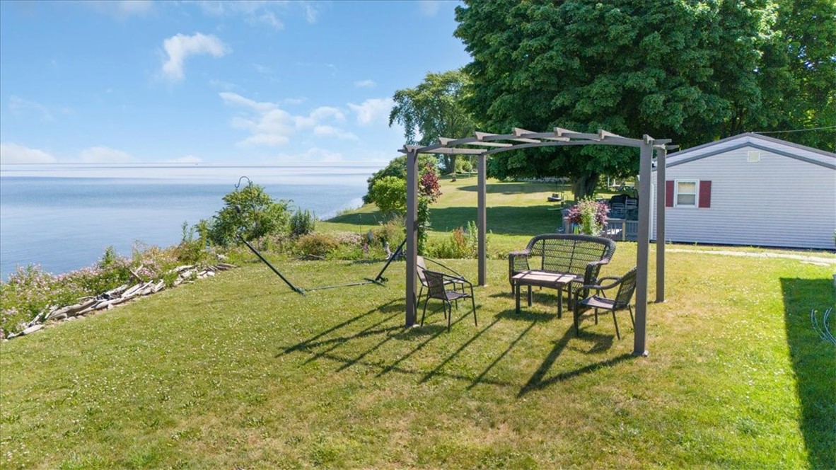 10755 Maple View Heights Huron, NY 14590 - Photo 5 of 32