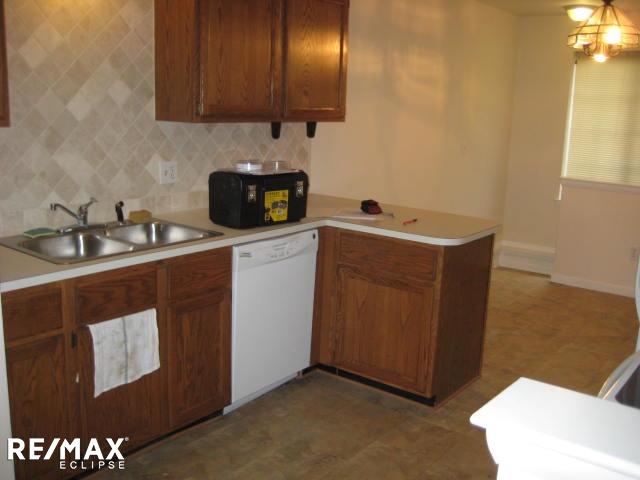 11499 Beaconsfield Road Washington, MI 48094 - Photo 6 of 18