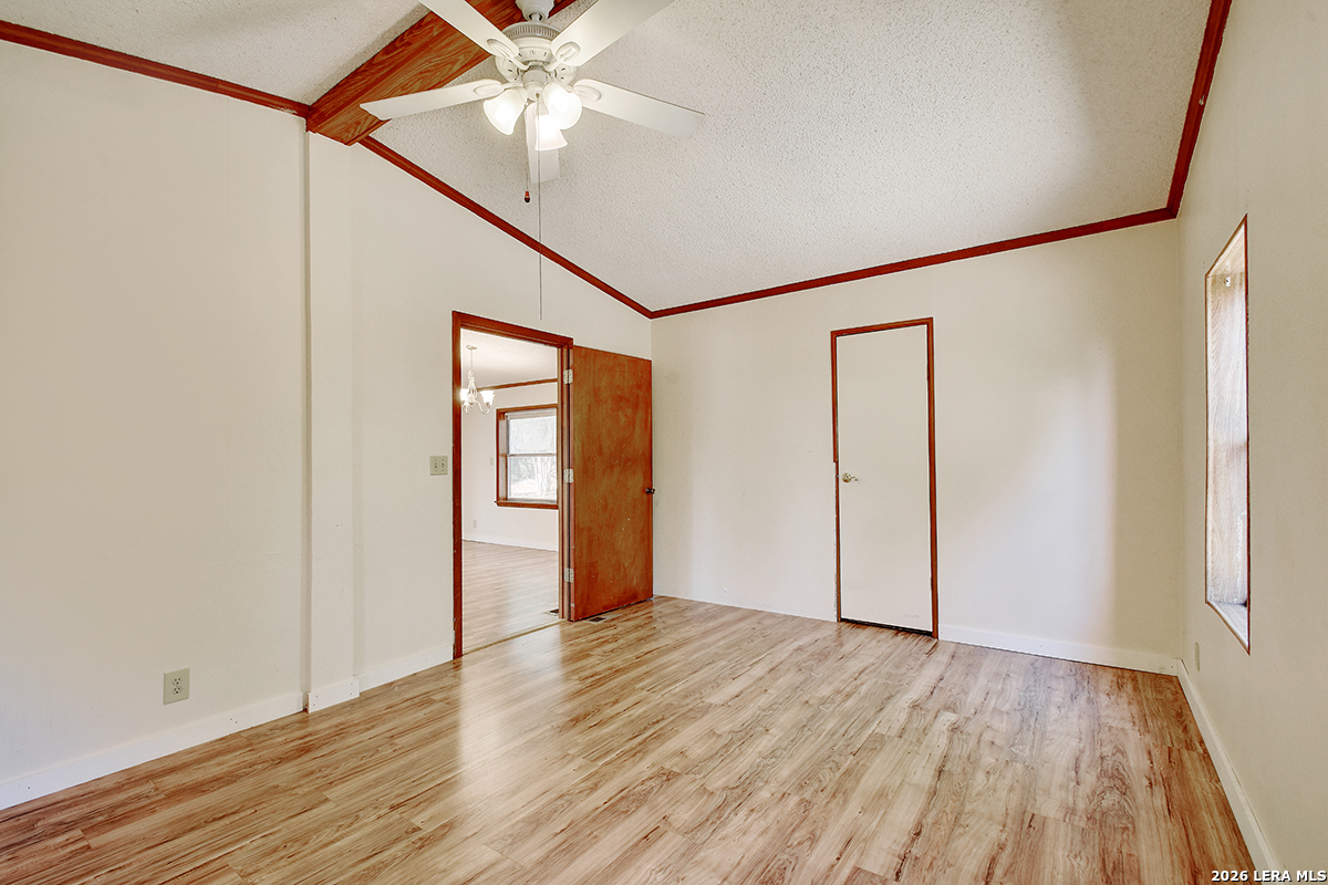 181 Quercus Lane Spring Branch, TX 78070 - Photo 12 of 31 Gallery Image 12