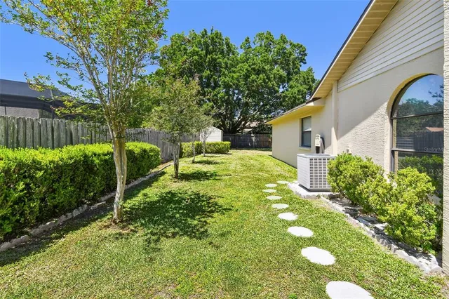 $595,000 | 2914 Timber Knoll Drive, Valrico, FL 33596