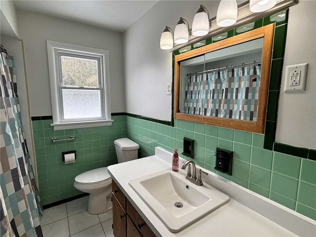 3749 Lyell Road Gates, NY 14606 - Photo 20 of 40