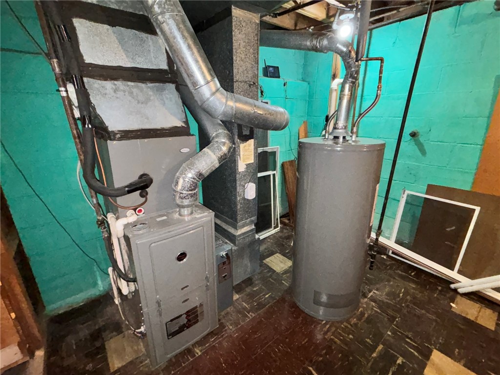 3749 Lyell Road Gates, NY 14606 - Photo 36 of 40