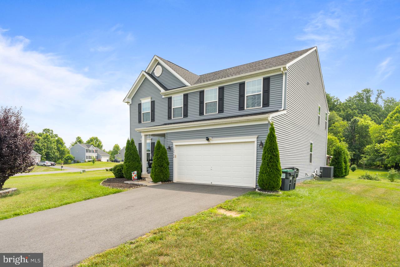 15064 North Ridge Boulevard Culpeper, VA 22701 - Photo 3 of 65