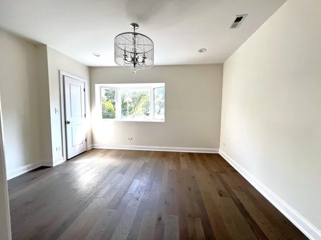 $395,000 | 5320 West Ohio Street, Chicago, IL 60644