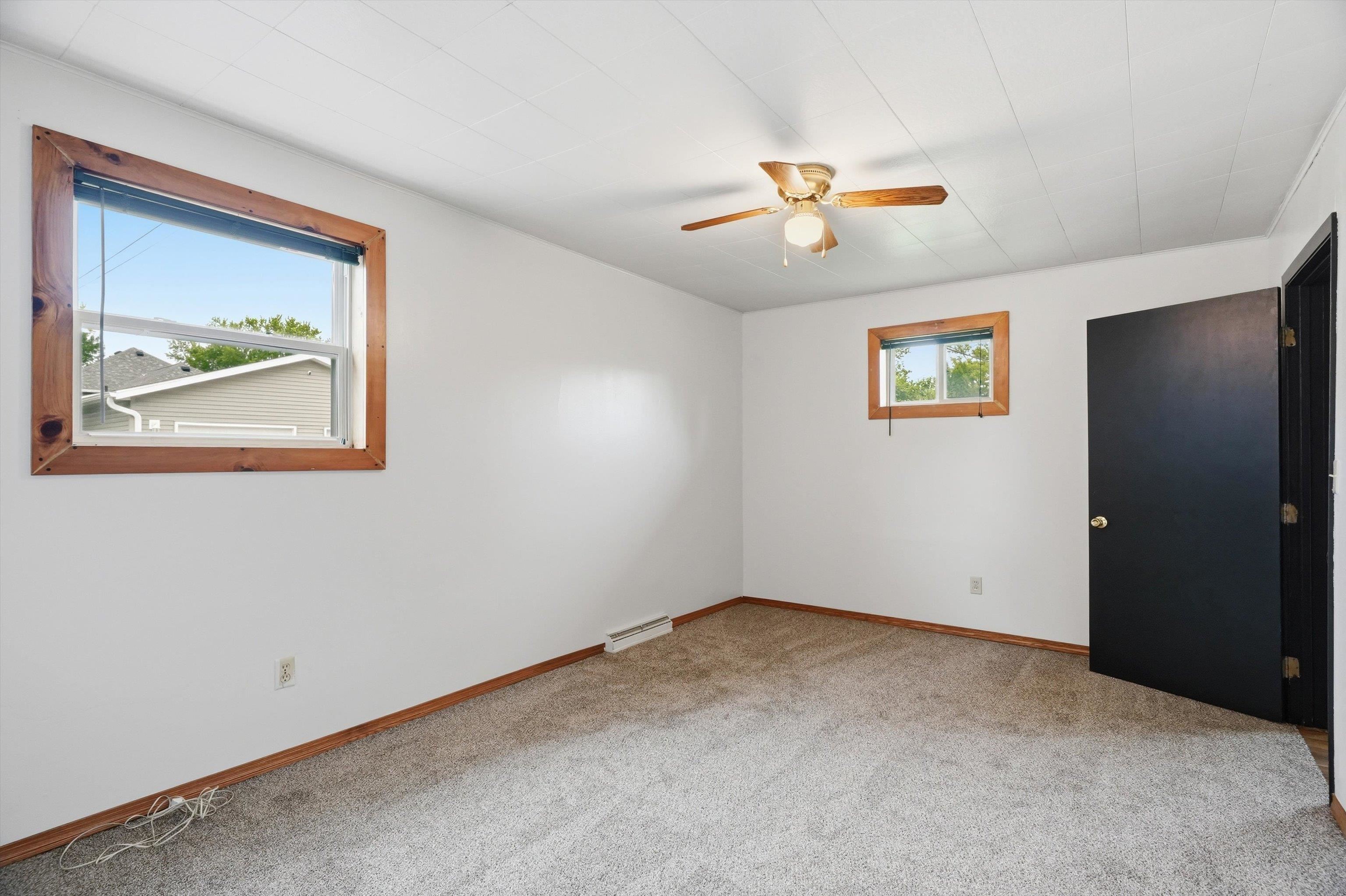 608 East 9th Street Marshfield, WI 54449 - Photo 17 of 25