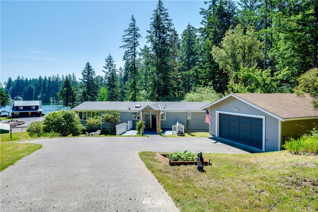 15555 Sidney Road Southwest Port Orchard, WA 98367 - Photo 1 of 32 Gallery Image 1