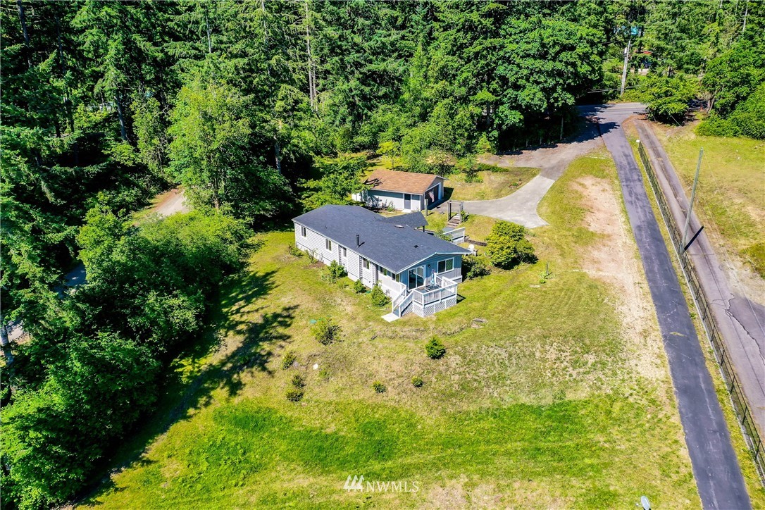 15555 Sidney Road Southwest Port Orchard, WA 98367 - Photo 27 of 32 Gallery Image 27
