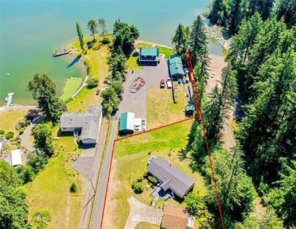 15555 Sidney Road Southwest Port Orchard, WA 98367 - Photo 30 of 32 Gallery Image 30